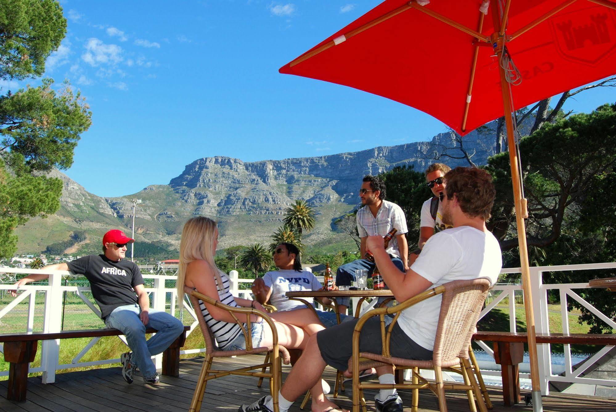 Ashanti Lodge Backpackers Cape Town Dış mekan fotoğraf